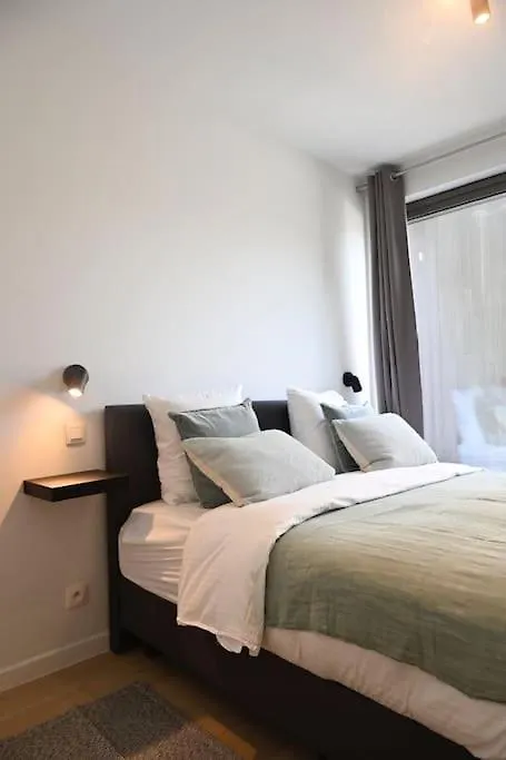 Spacious 4-Guest Seaside In Ostende